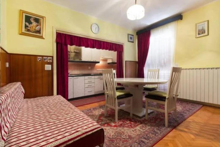 Primosten-Huljev ภายนอก รูปภาพ